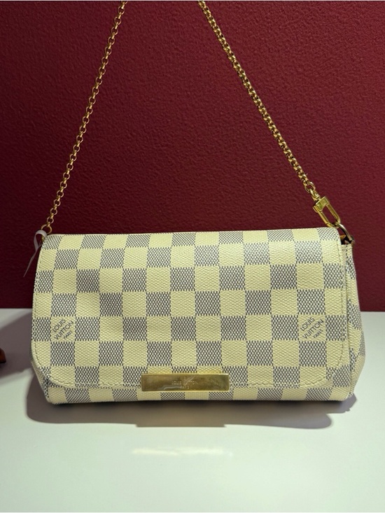 Louis Vuitton. Handbags - LOUIS VUITTON Bag New LV Bag